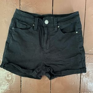 Black shorts high rise